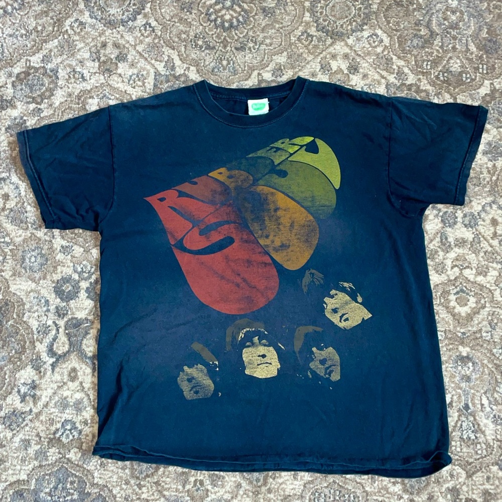 Rare vintage 2005 Beatles RUBBER SOUL band T shirt